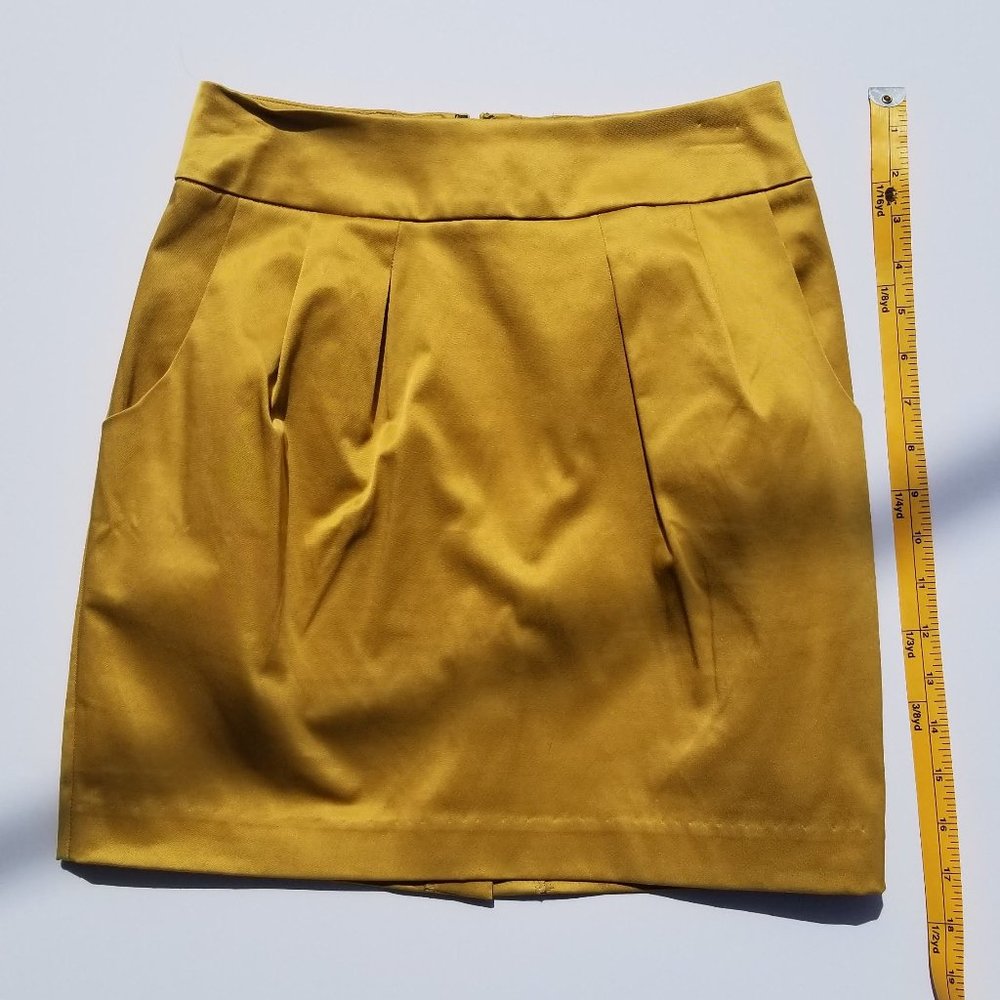 Golden skirt